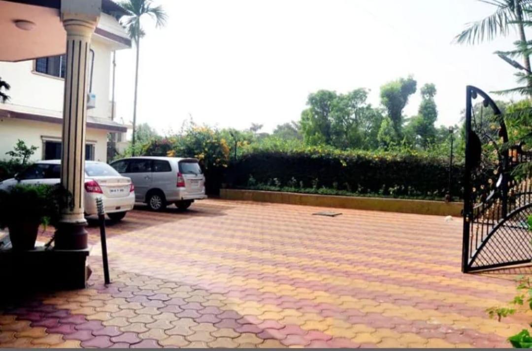 Hotel Laxmi Residency Lonavala Eksteriør billede