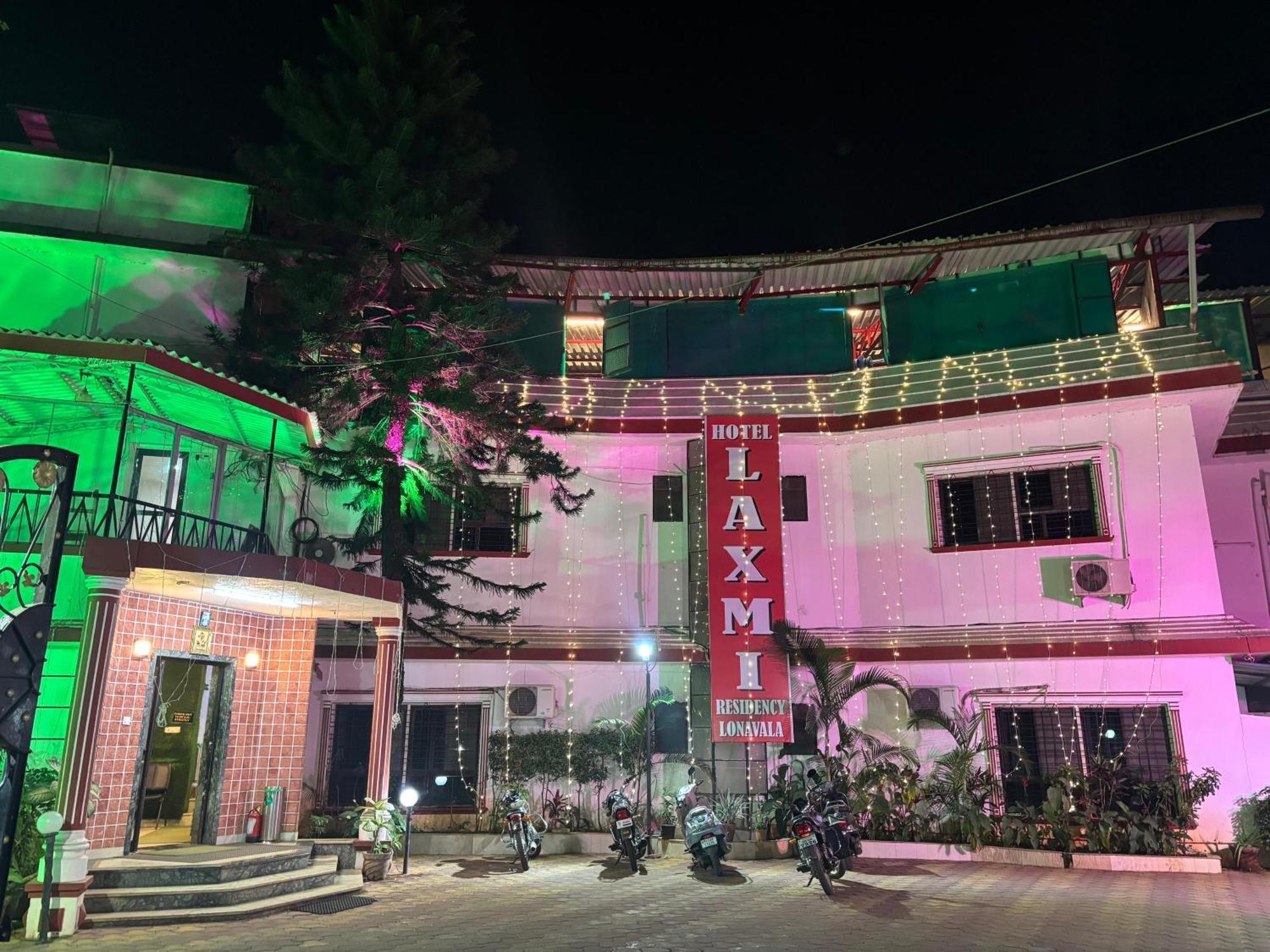 Hotel Laxmi Residency Lonavala Eksteriør billede
