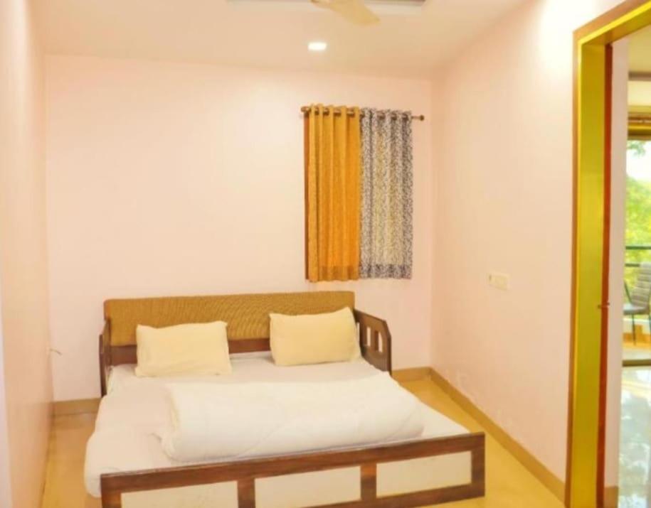 Hotel Laxmi Residency Lonavala Eksteriør billede