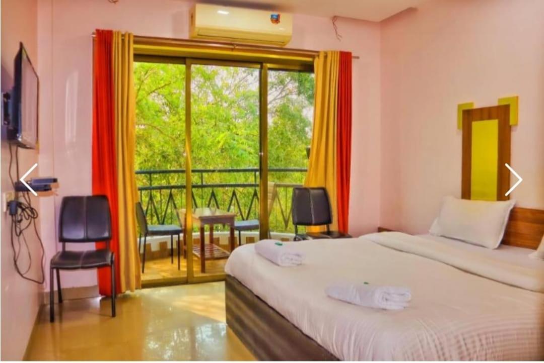 Hotel Laxmi Residency Lonavala Eksteriør billede
