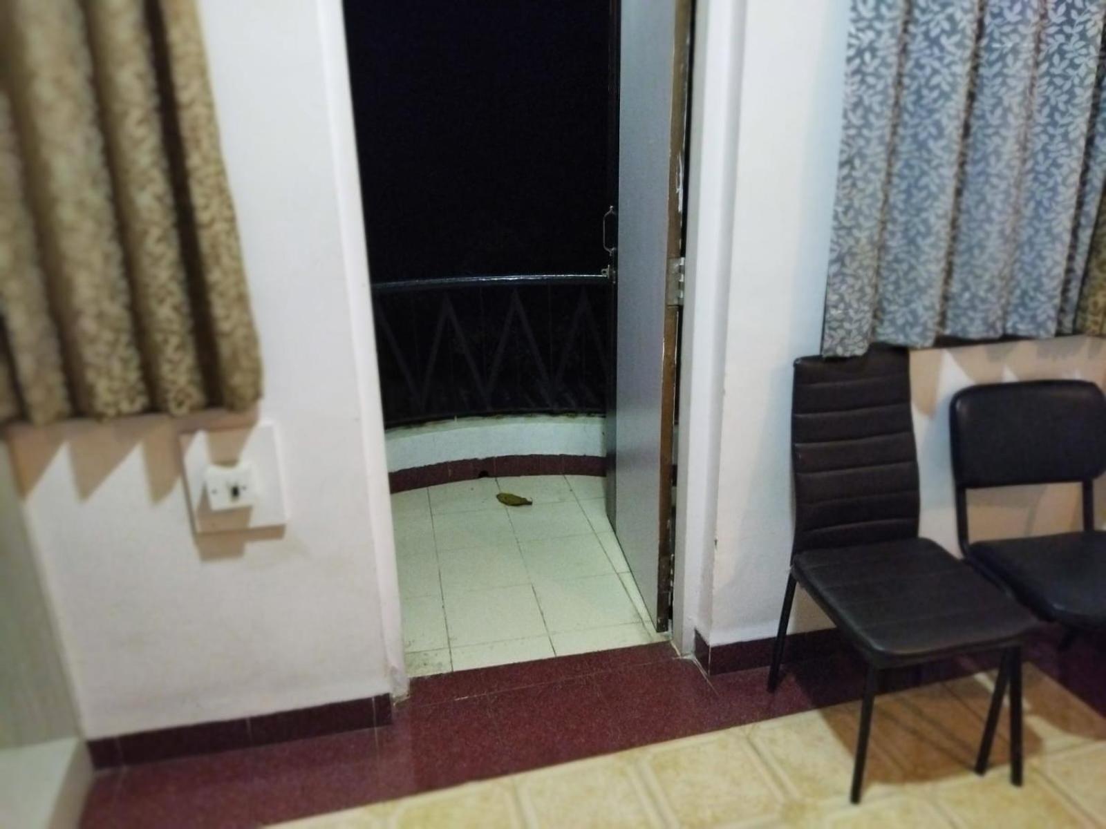 Hotel Laxmi Residency Lonavala Eksteriør billede