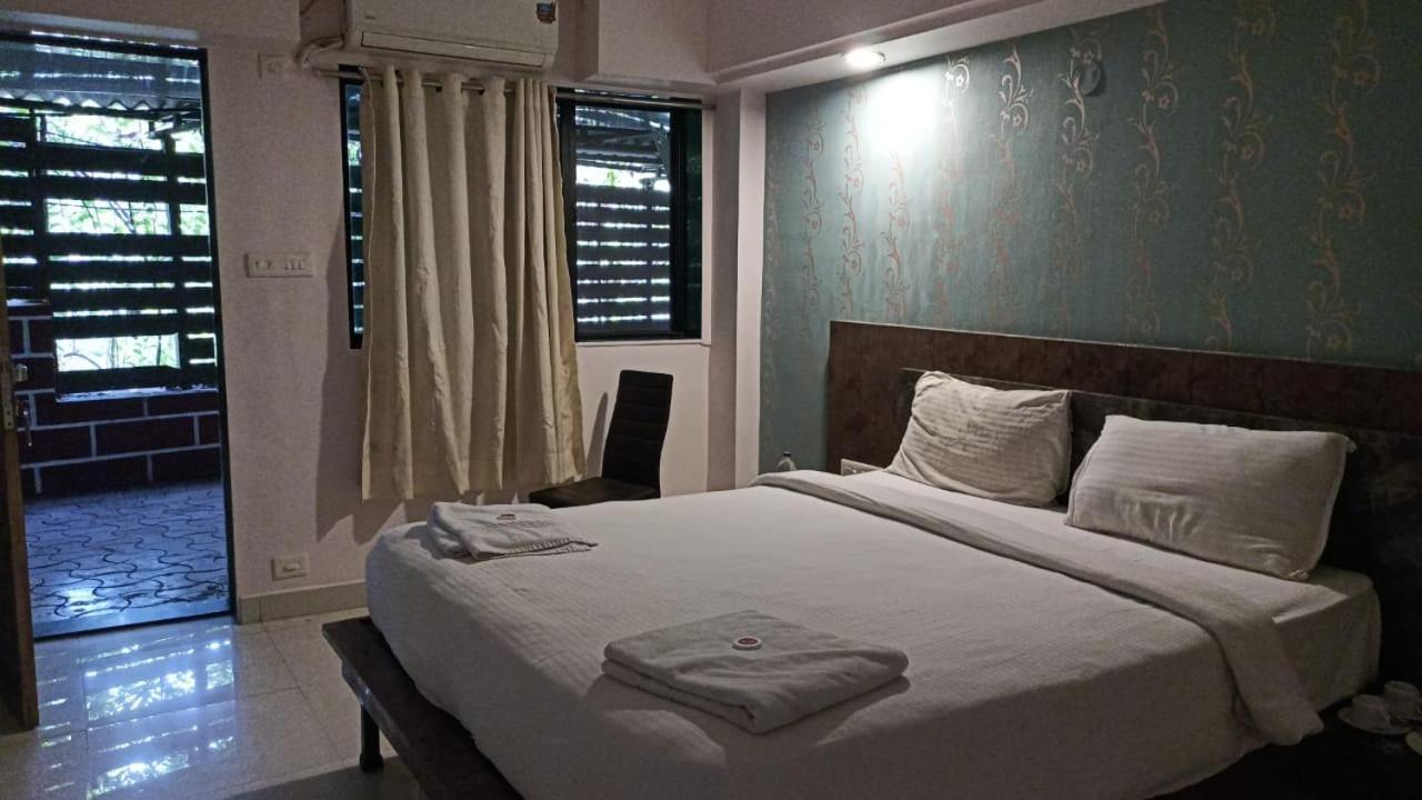 Hotel Laxmi Residency Lonavala Eksteriør billede