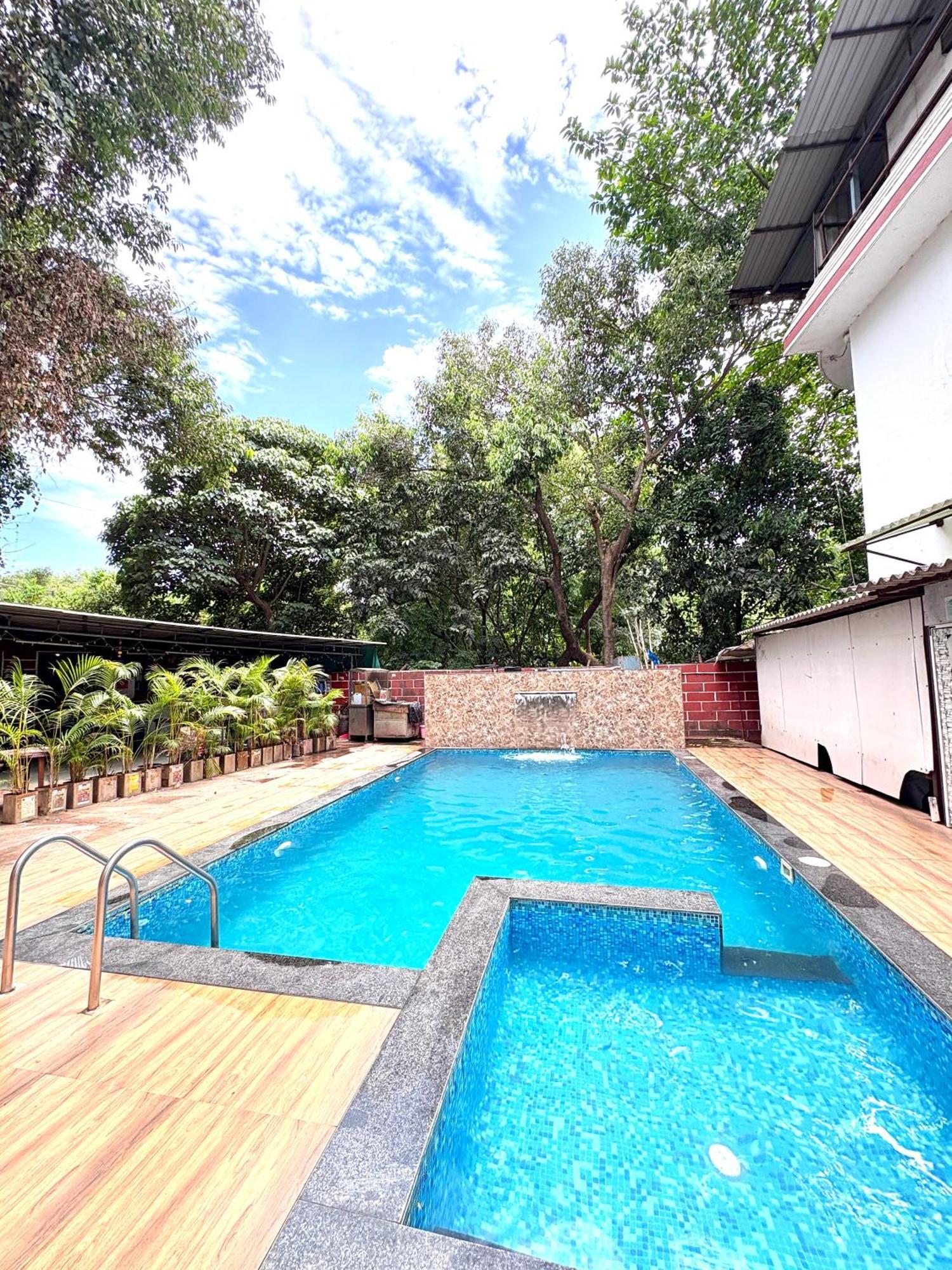 Hotel Laxmi Residency Lonavala Eksteriør billede