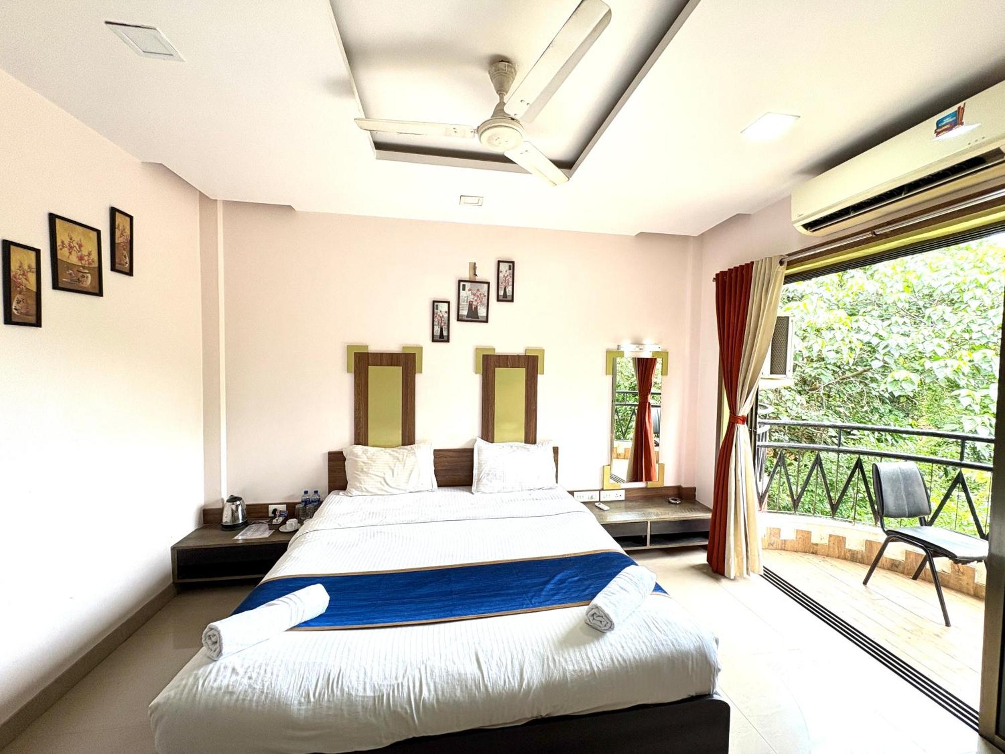 Hotel Laxmi Residency Lonavala Eksteriør billede